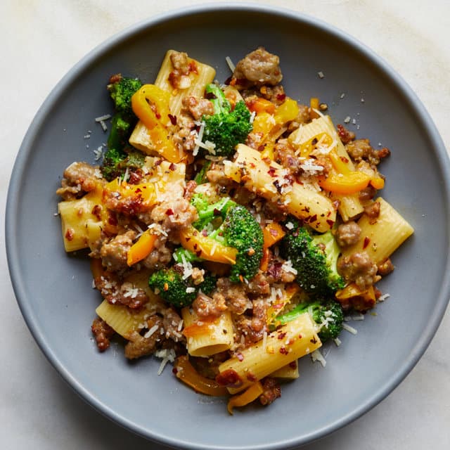 Sausage and Peppers Pasta with Broccoli